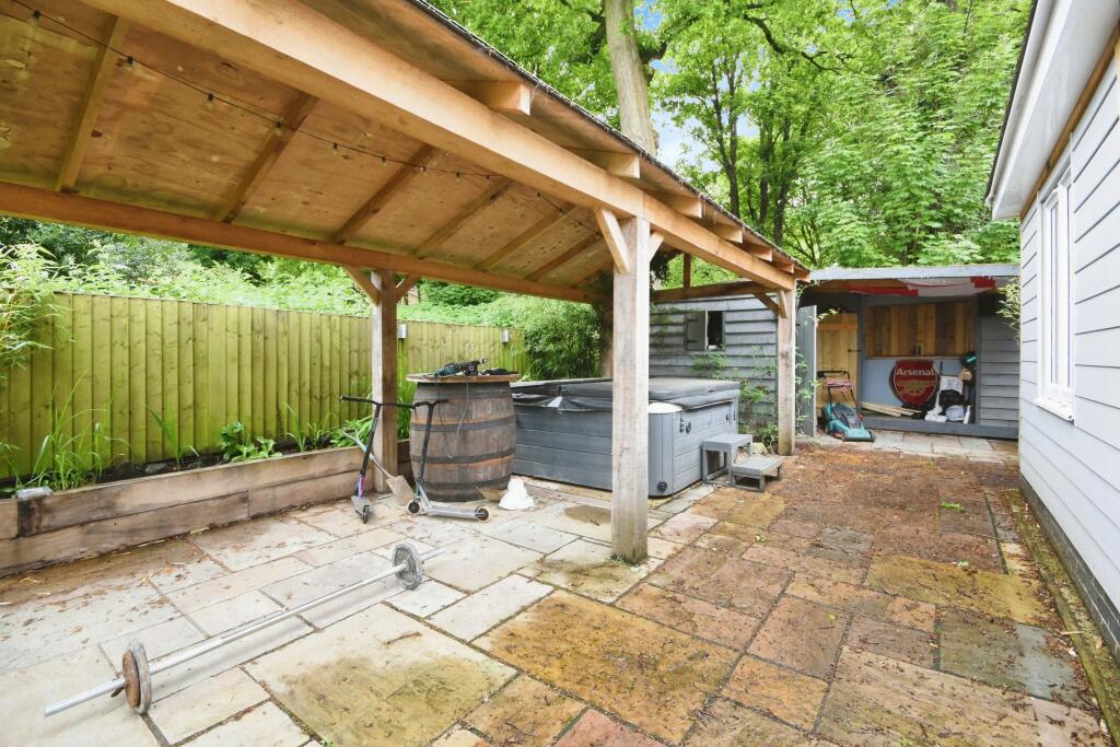 Additional image 14 of Brook Meadow, Sible Hedingham, Halstead, Essex, CO9