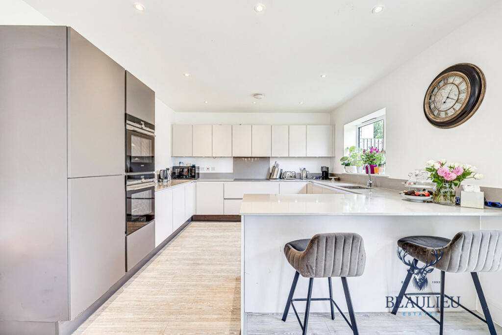 Additional image 5 of Frederick Hawkes Gardens, Chelmsford, CM1 6