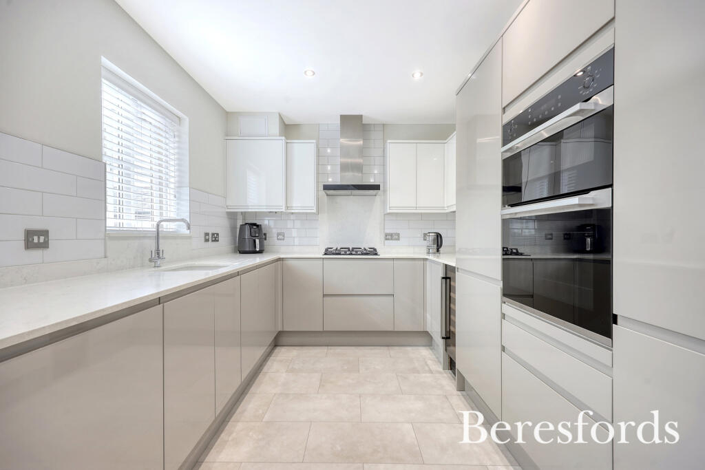 Additional image 4 of Telford Place, Chelmsford, CM1