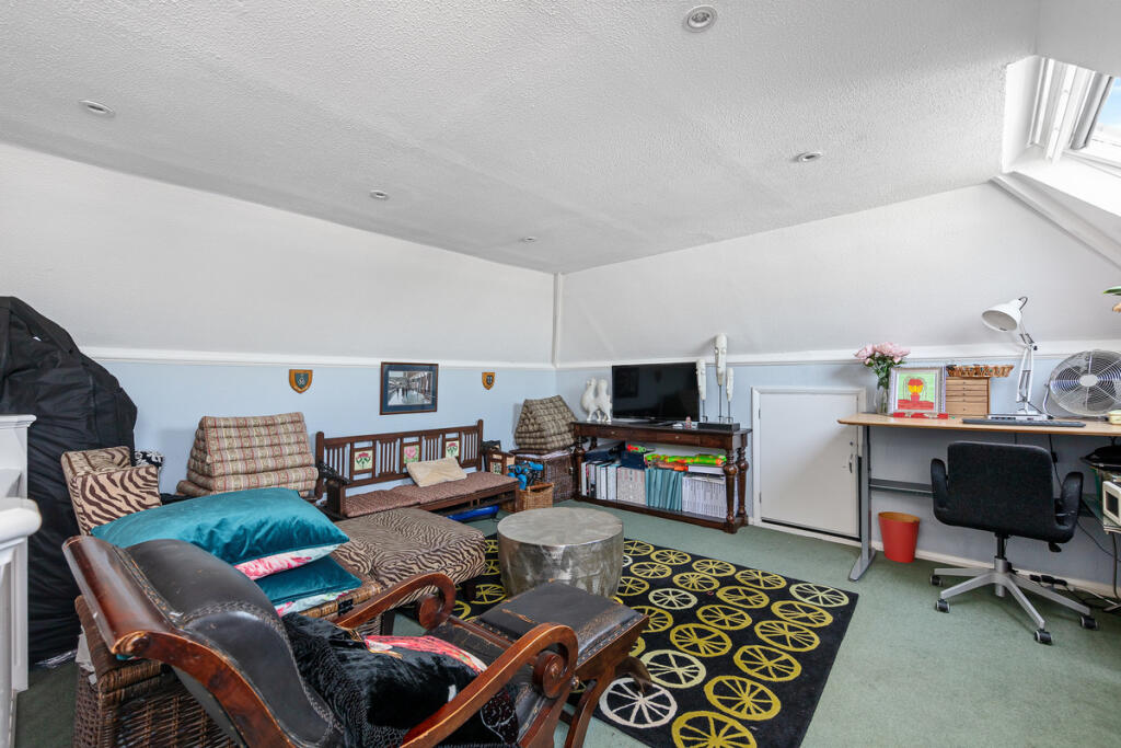 Additional image 15 of Haling Park Road, South Croydon, CR2