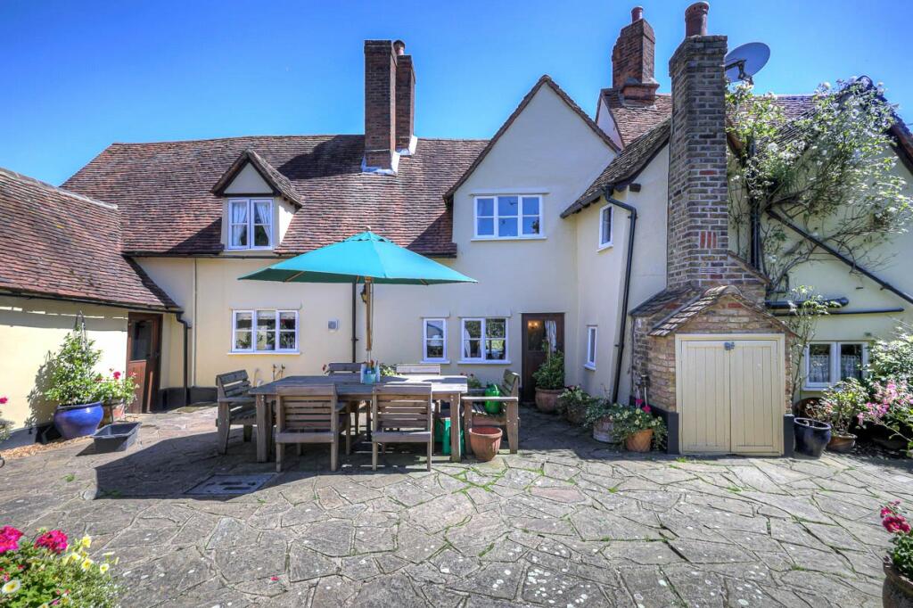 Additional image 21 of Doddinghurst Road, Pilgrims Hatch, CM15