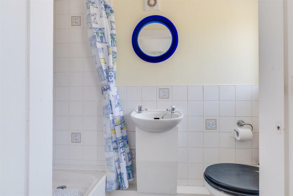 Additional image 19 of Lees Lane, Neston