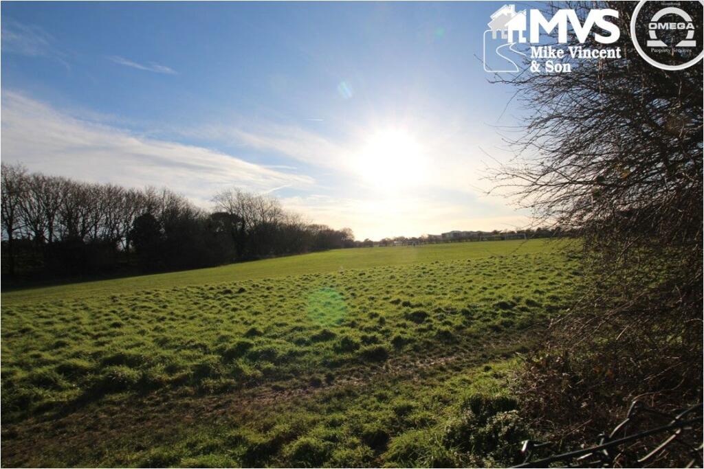 Additional image 2 of Flat , Parklands Court, Saxmundham Way, Clacton-on-Sea