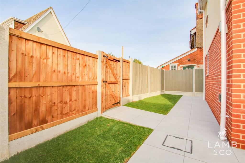 Additional image 19 of Fifth Avenue, Frinton-On-Sea