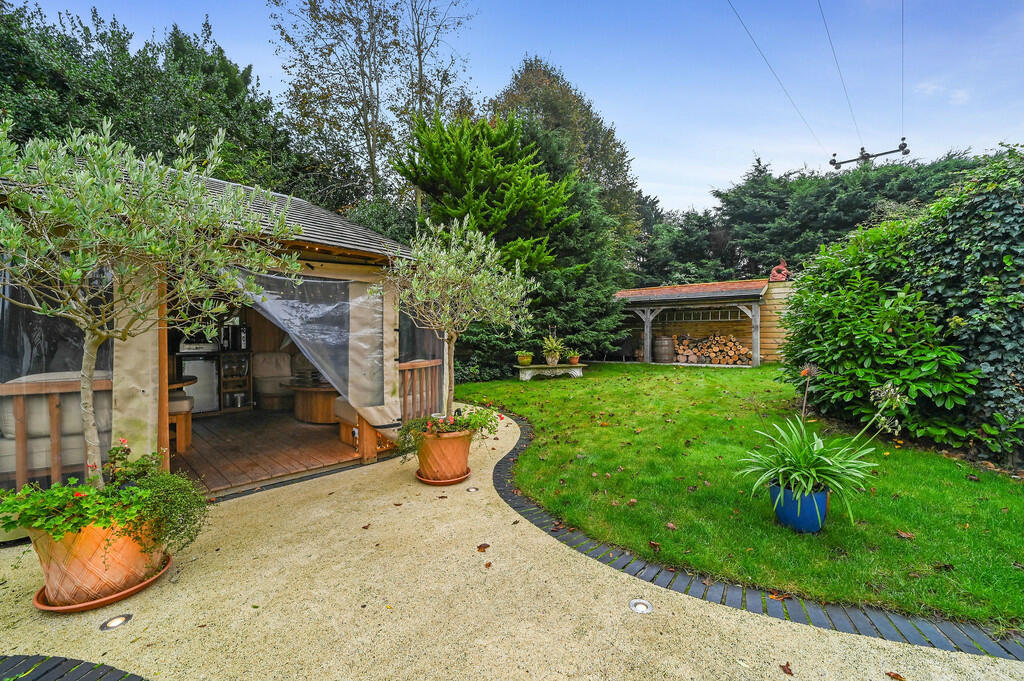 Primary image of Ernalds Close, Earls Colne, Essex