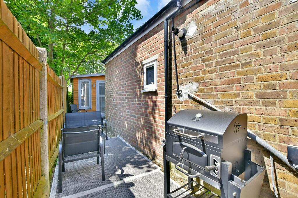 Additional image 14 of Sussex Road, South Croydon, Surrey