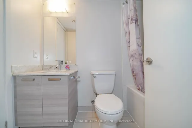 Additional image 17 of 36 Lisgar St Unit LPH16E