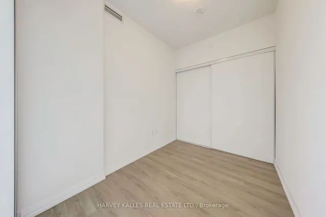 Additional image 22 of 25 Holly St Unit 1909