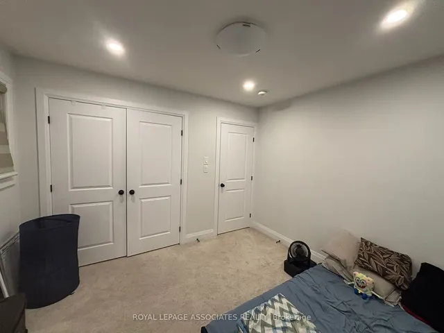 Additional image 5 of 629 Doonwoods Cres