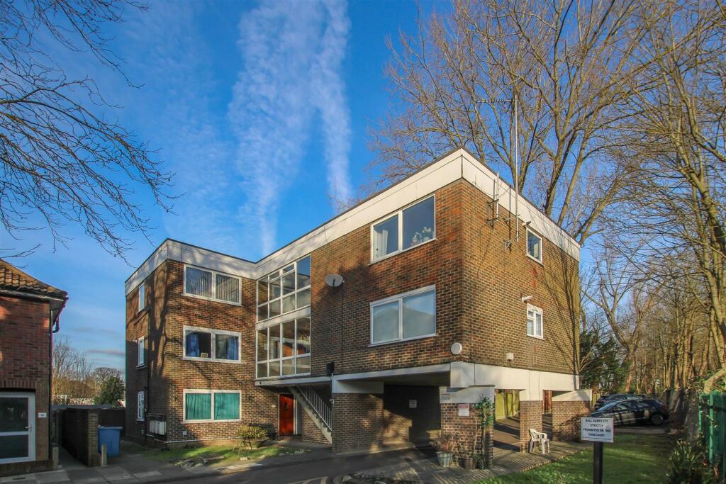 Additional image 15 of Gordon Road, Shenfield, Brentwood