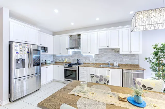 Additional image 6 of 41 Hogan Manor Dr