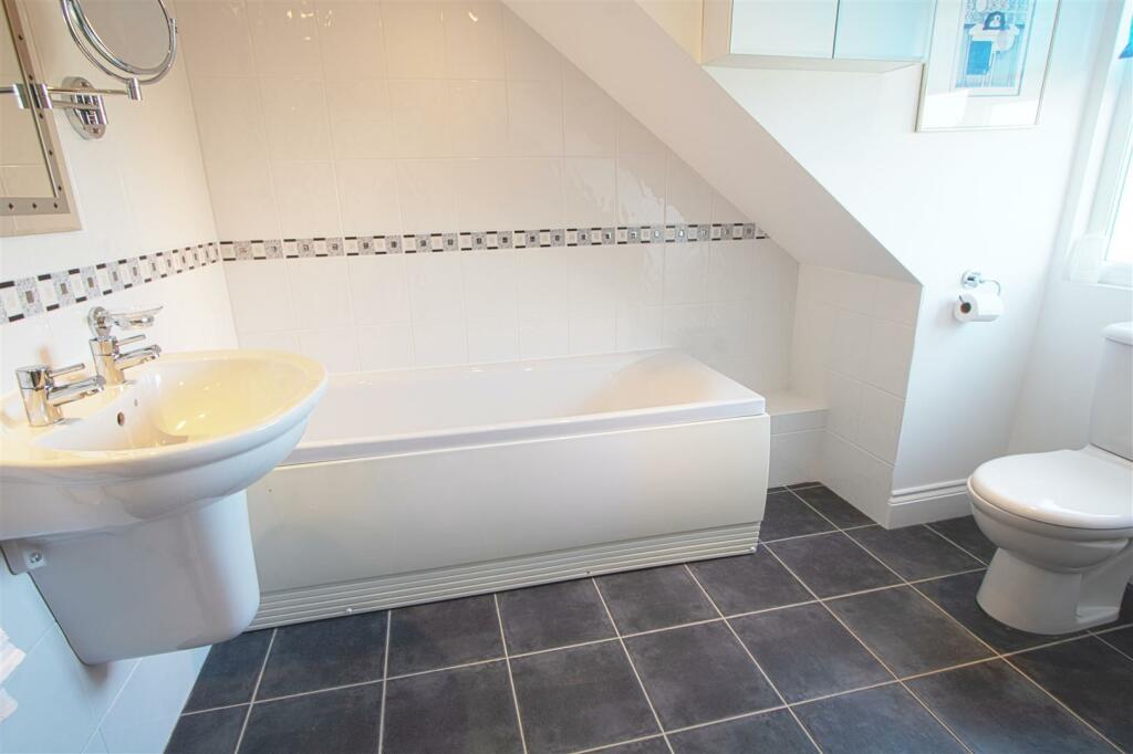 Additional image 12 of Kennel Lane, Billericay