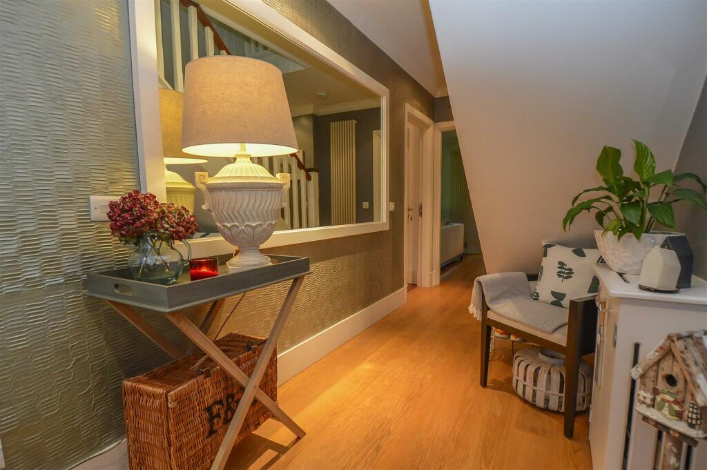 Additional image 10 of Priests Lane, Shenfield, Brentwood