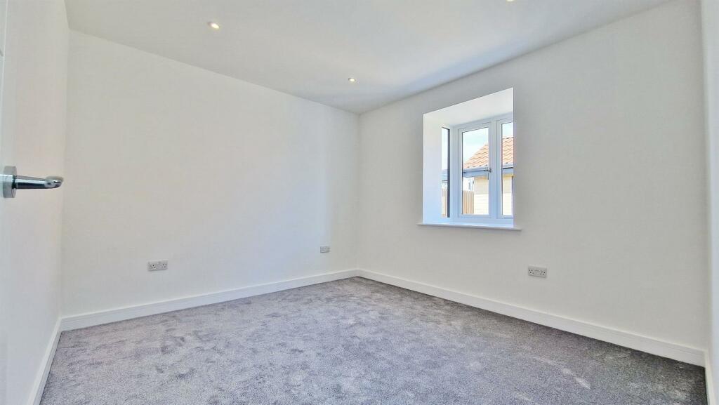 Additional image 14 of Thorpe Road, Kirby Cross