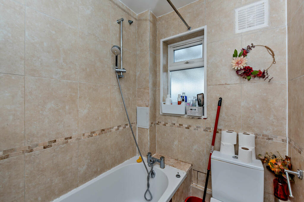 Additional image 8 of Tamworth Lane, Mitcham, CR4