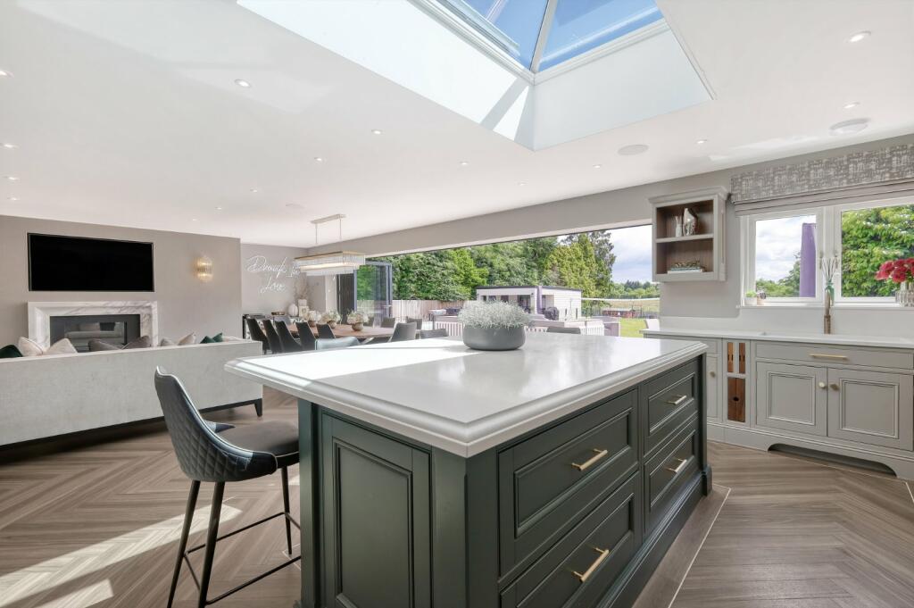 Additional image 4 of Wheelers Hill, Little Waltham, Chelmsford