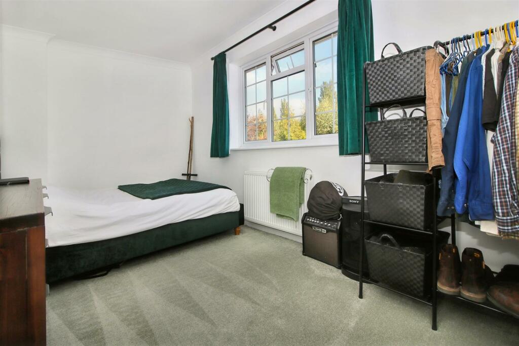 Additional image 11 of Courtlands, Billericay