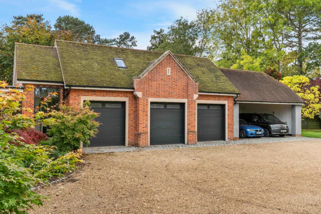 Additional image 26 of Dane O'Coys Road, Bishop's Stortford, Hertfordshire, CM23