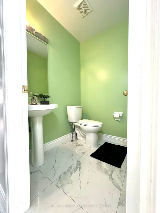 Additional image 19 of 24 Zimmer St