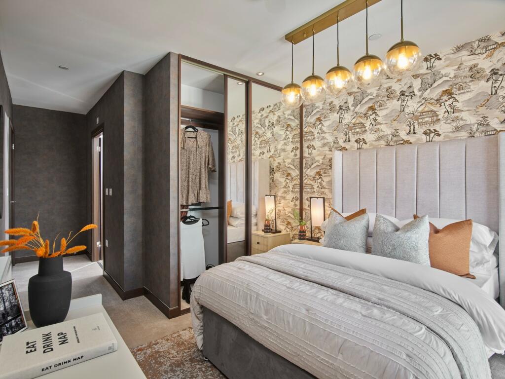 Additional image 7 of Brentwood Central, Western Road, Brentwood