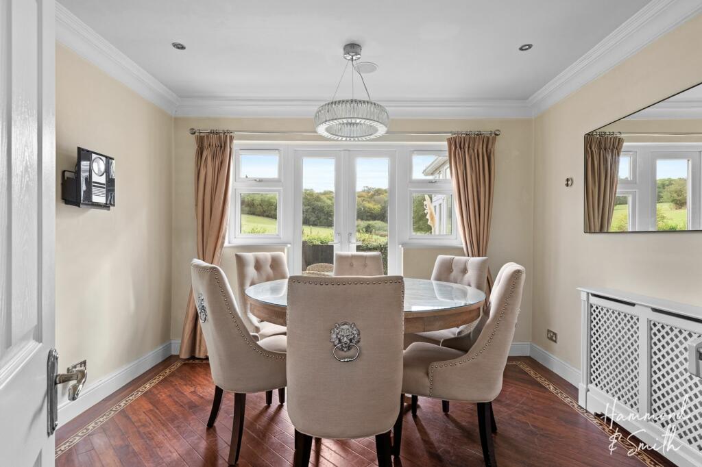 Additional image 7 of Mount End, Theydon Mount, CM16