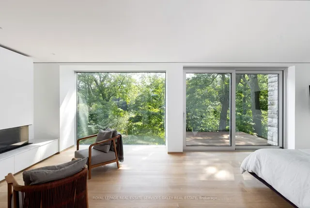 Additional image 14 of 11 Beaumont Rd