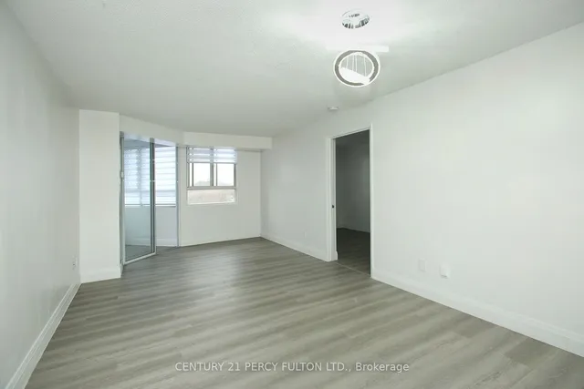 Additional image 21 of 4 Park Vista Unit 1206