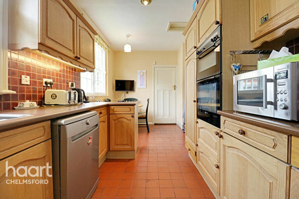 Additional image 23 of Roxwell Road, Chelmsford