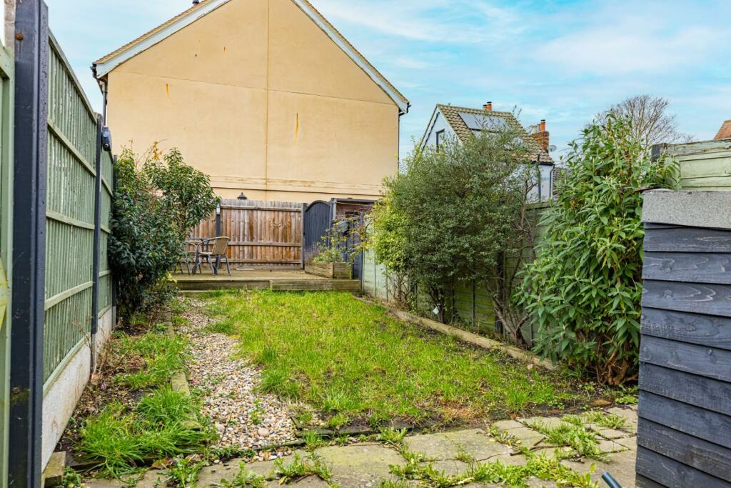 Additional image 20 of New Street, Dunmow, Essex