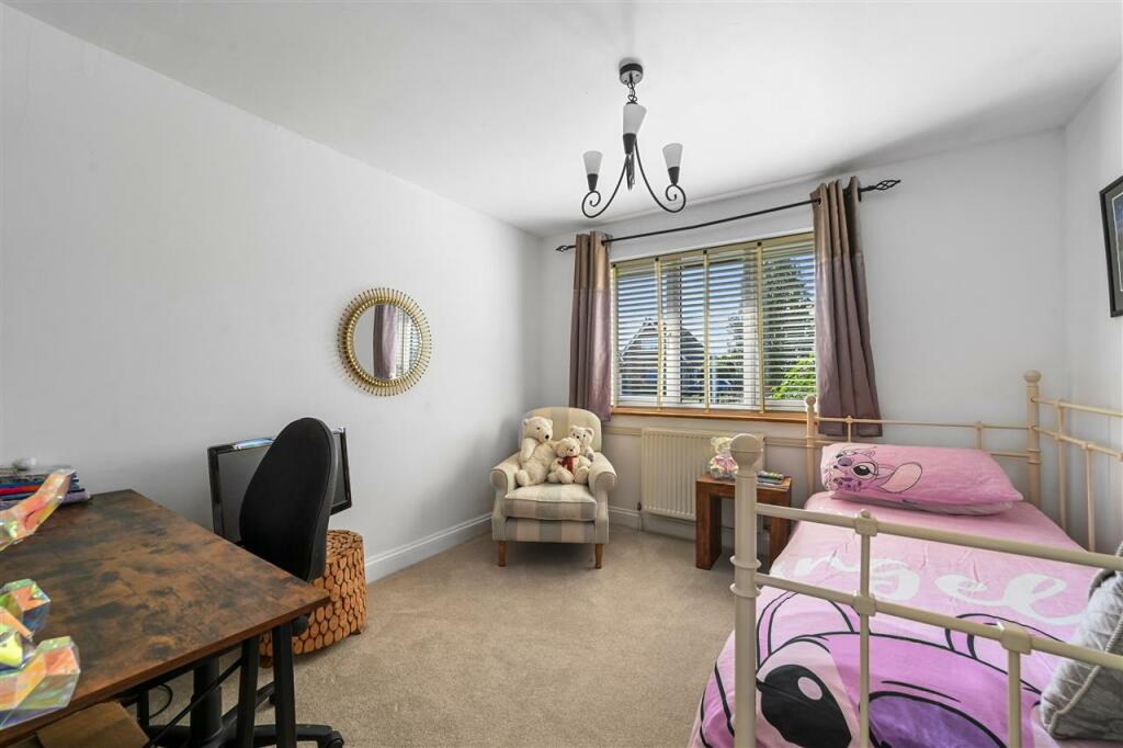 Additional image 13 of Equestrian Property, Frinton on Sea, CO13