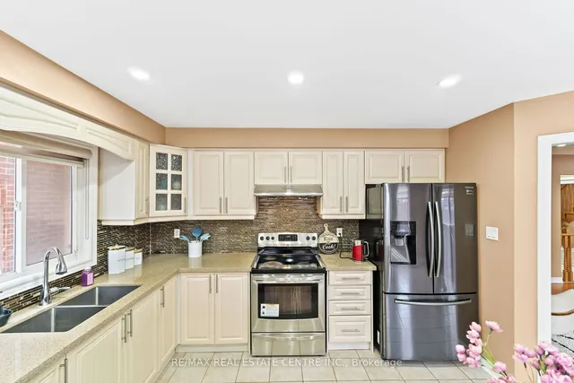 Additional image 12 of 72 Eastbrook Way