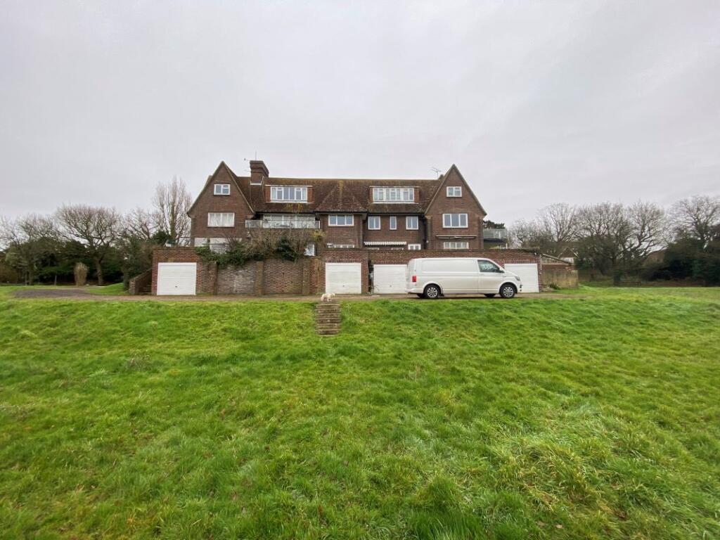 Additional image 3 of Flats 4, 5 & 6 Marylands, Holland Road, Frinton-on-Sea, Essex, CO13 9ES