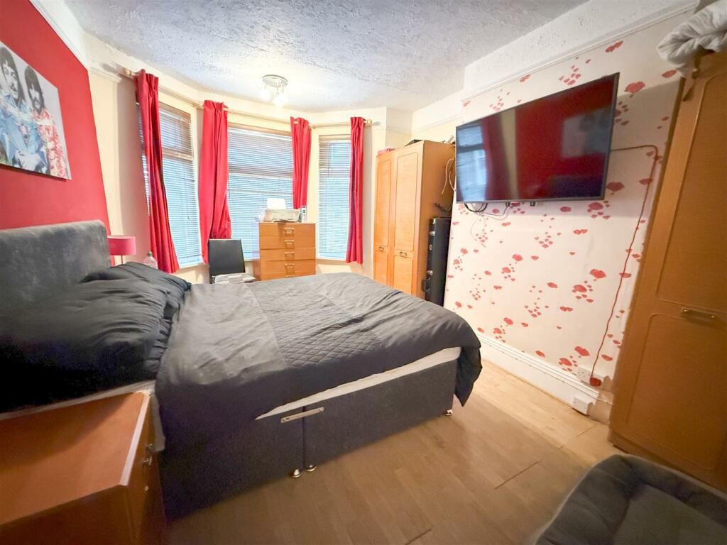 Additional image 9 of St. Andrews Road, Clacton-On-Sea