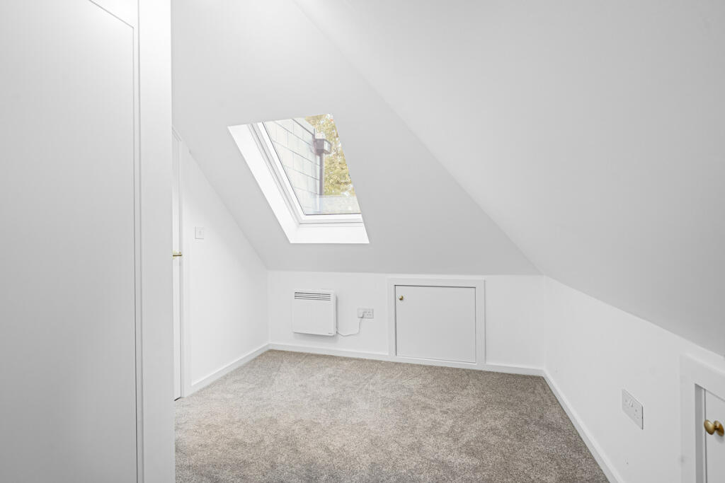 Additional image 25 of Pine Coombe, Shirley, CR0