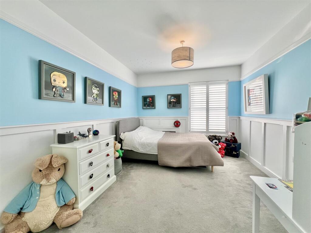 Additional image 20 of Maple Close, Writtle, Chelmsford