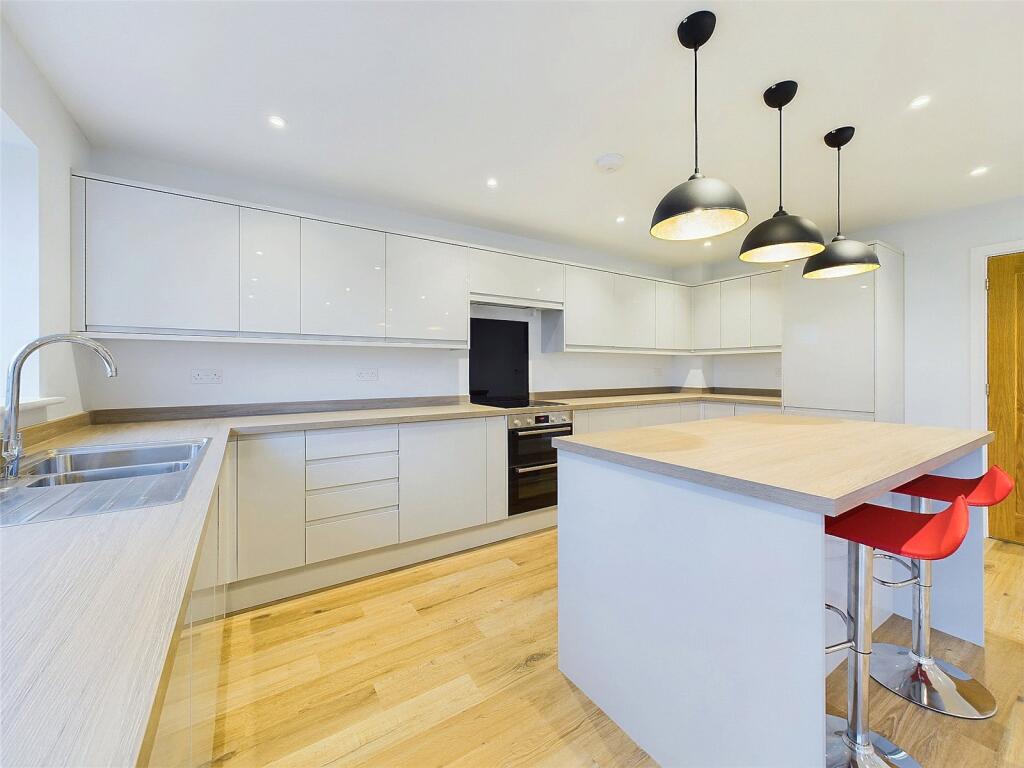 Additional image 20 of Churchill Avenue, Halstead, Essex, CO9