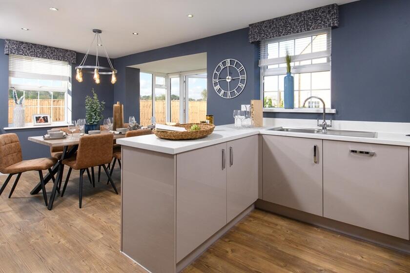 Additional image 10 of Low Road,
Dovercourt,
Essex,
CO12 3TX