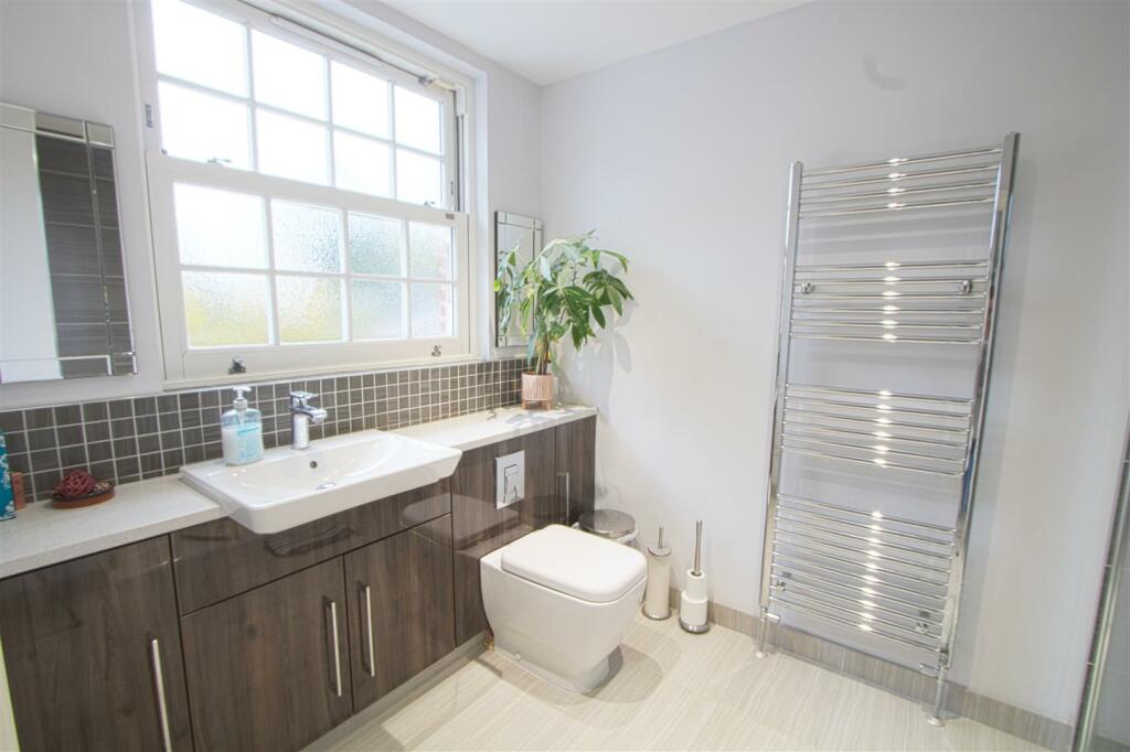 Additional image 13 of Southend Road, Billericay