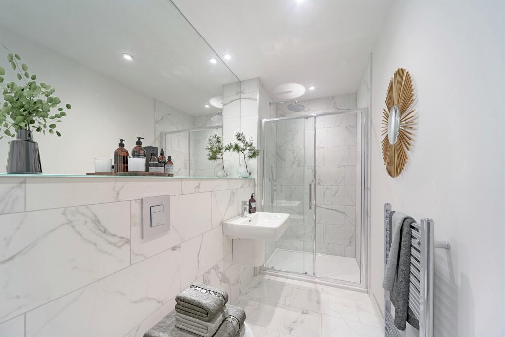 Additional image 6 of Manningtree Park, Mistley, Manningtree