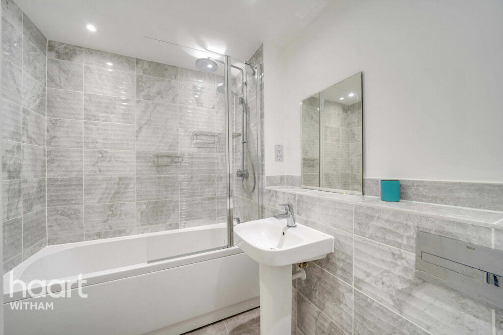 Additional image 6 of Hayward Drive, Hatfield Peverel