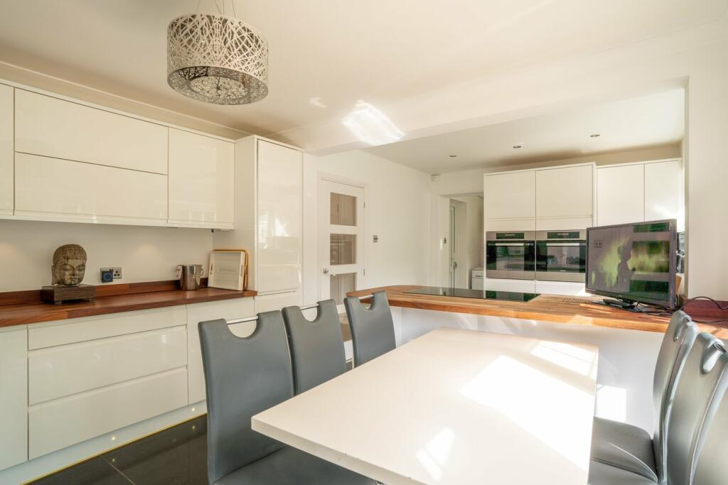 Additional image 9 of Oak Drive, Sawbridgeworth, CM21