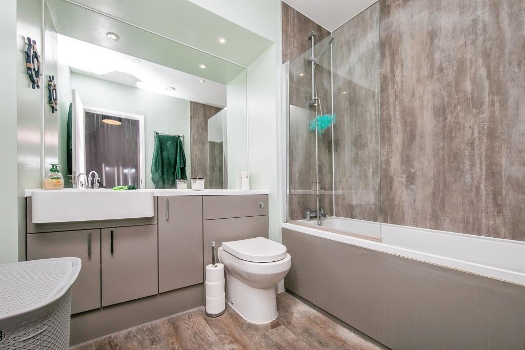 Additional image 12 of Bergholt Road, Colchester