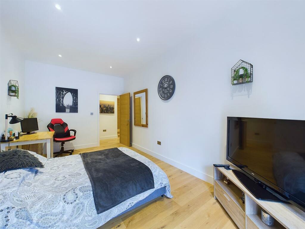 Additional image 15 of High Street, Croydon