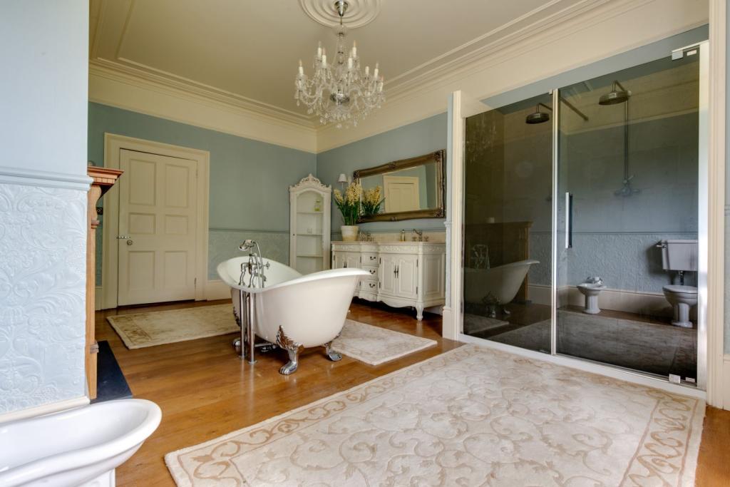 Additional image 21 of Colne Engaine Road, Halstead, CO9