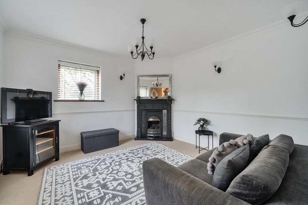 Additional image 6 of Chaldon Common Road, Caterham, CR3