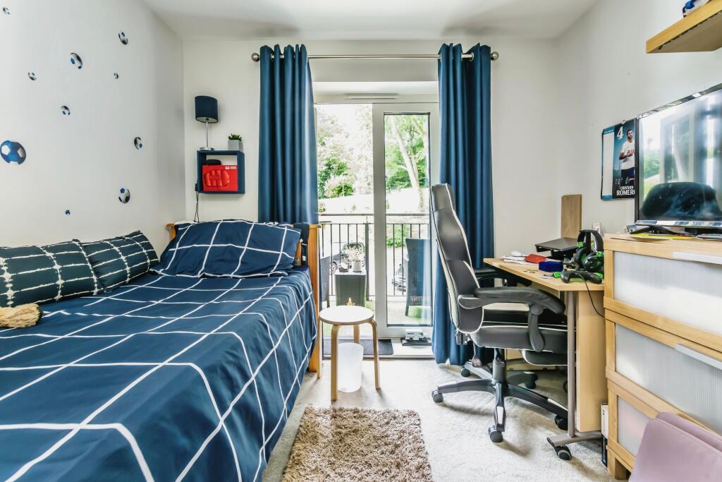 Additional image 13 of Godstone Road, Caterham, Surrey, CR3