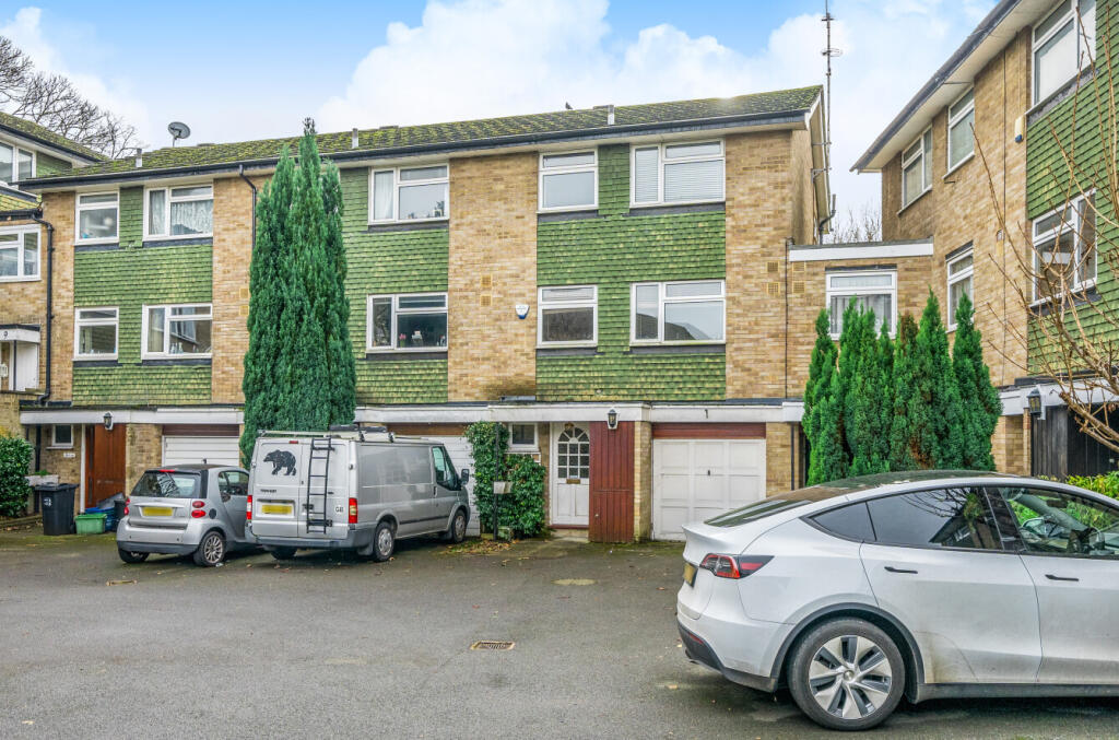 Additional image 15 of Hyrstdene, South Croydon