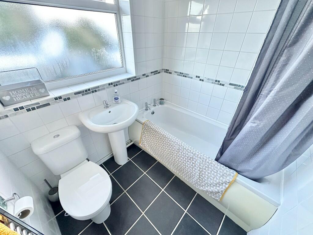 Additional image 13 of Vale Road, Whitby