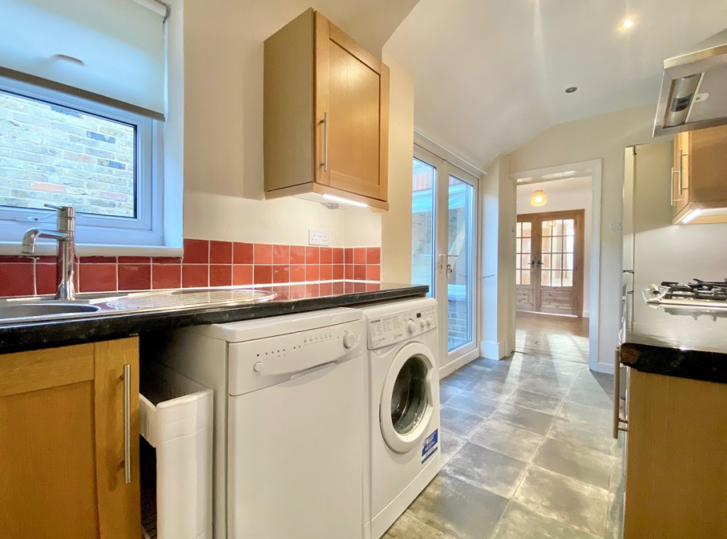Additional image 5 of Junction Road, Warley, Brentwood, CM14