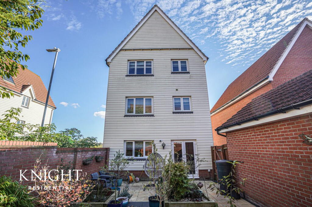 Additional image 33 of Magpie Chase, Stanway, Colchester, CO3